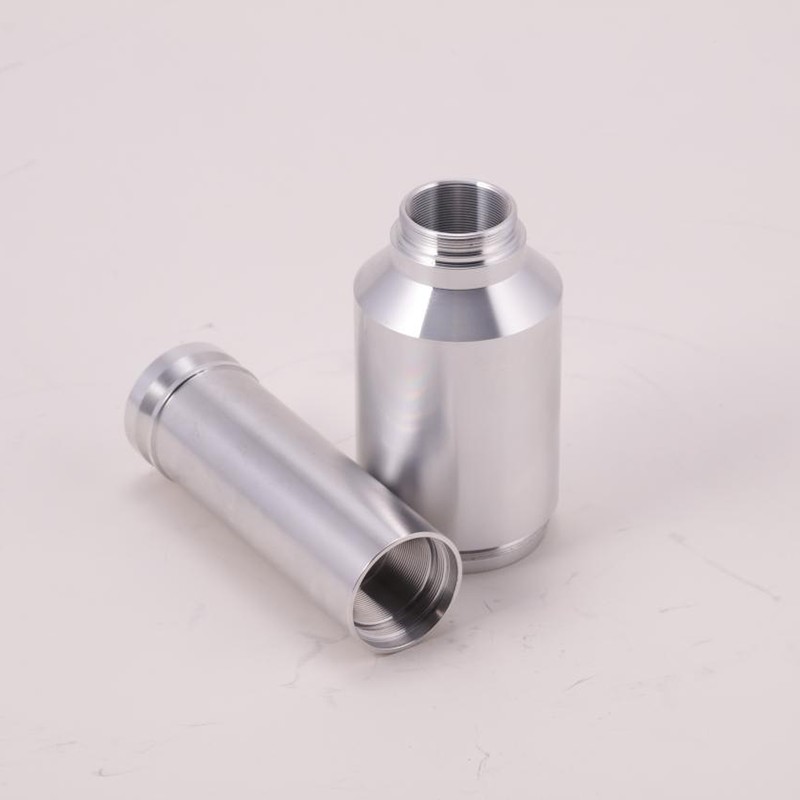 Processamento de peças de precisão de torno CNC